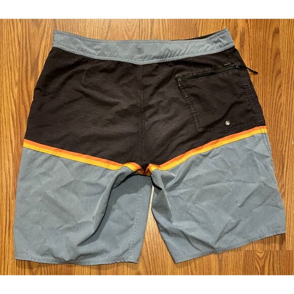 Quiksilver Mens 30 Striped Highline Recycler Board Shorts Beach Swim Trunks - Picture 2 of 9